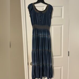 Elegant Blue Maxi Dress
